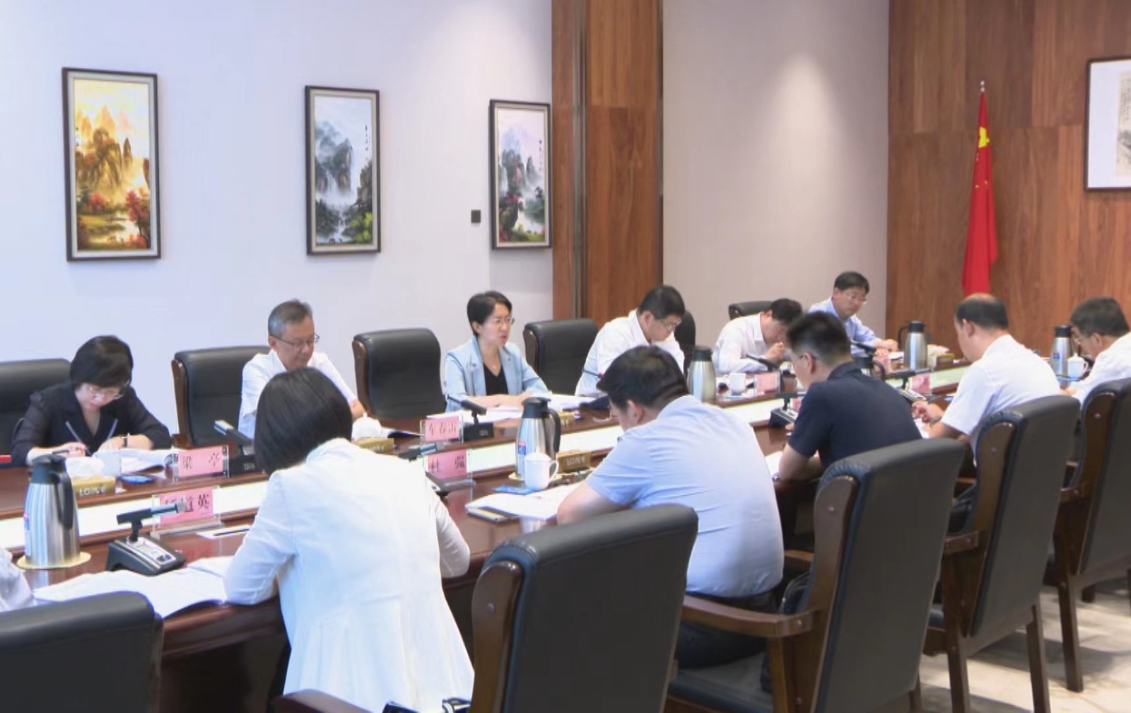 中共十六届县委审计委员会第四次会议召开