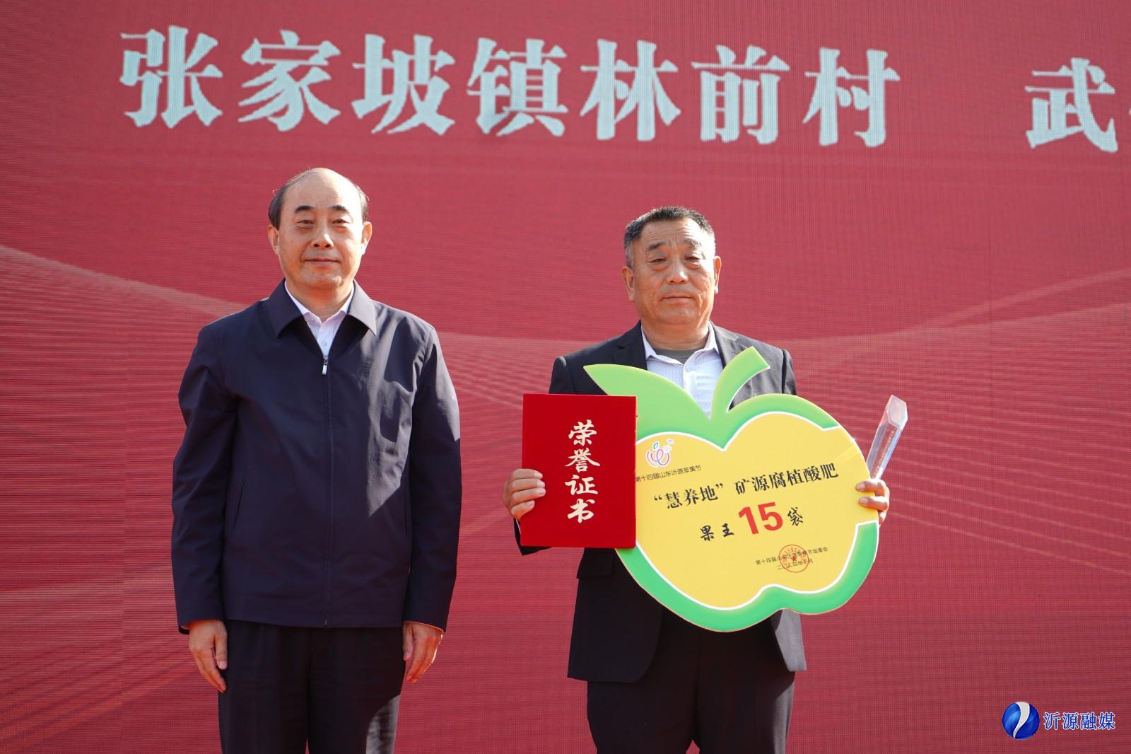 e360ae6399563a0bec2dbc2c64ed3c7