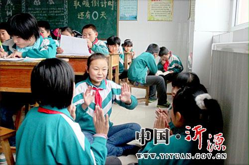 悦庄镇消水完小:光伏取暖暖融融