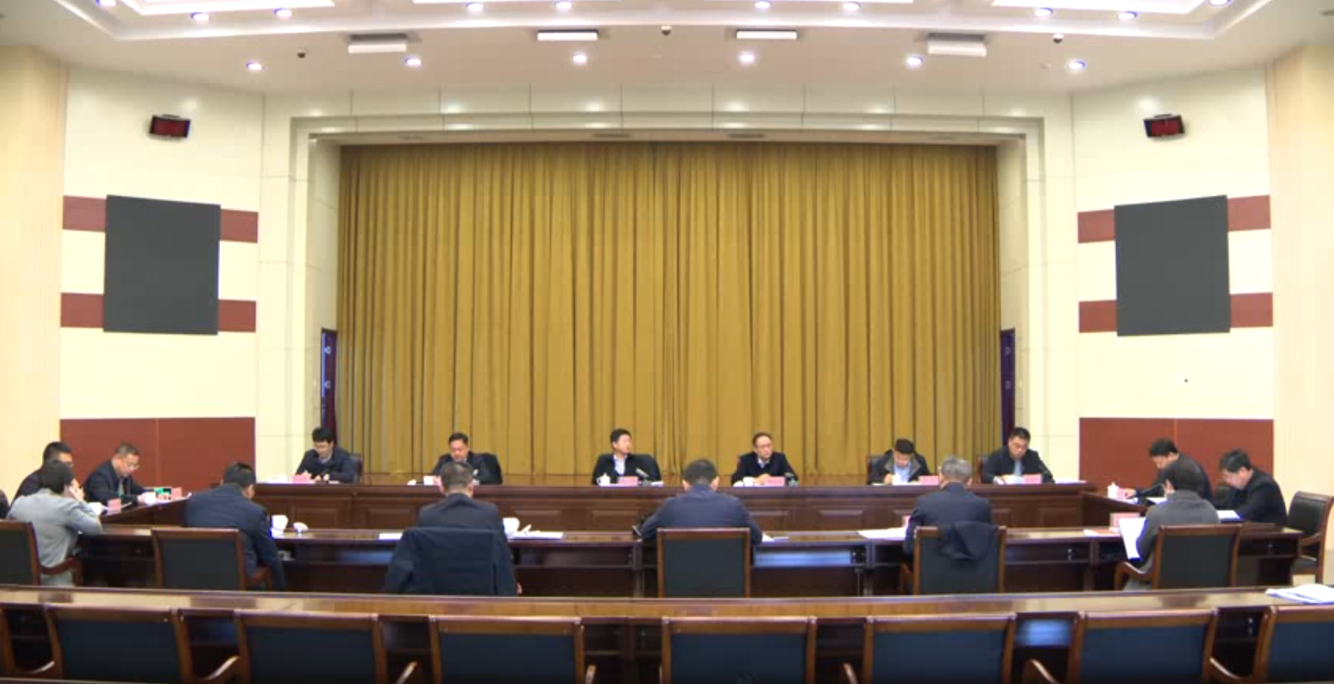 市交通运输局党组 县委理论学习中心组开展“系统联学”活动